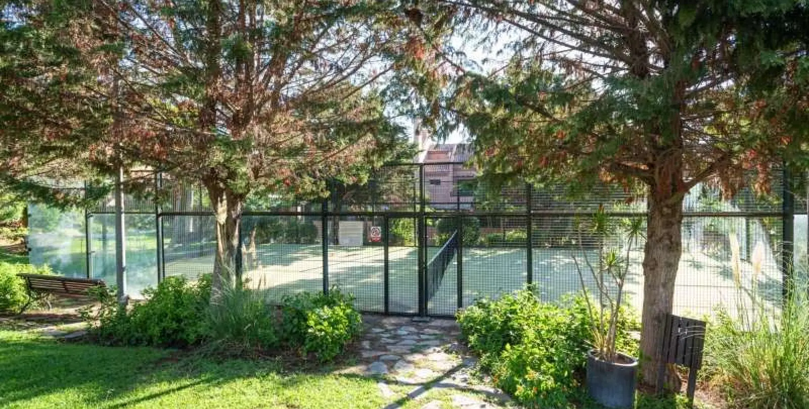 Sale of townhouse in Marbella 23