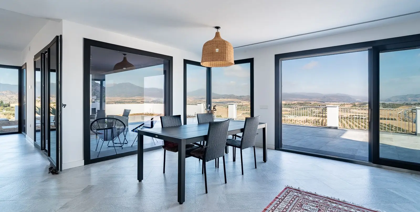 Venta de villa independiente en Coín 5