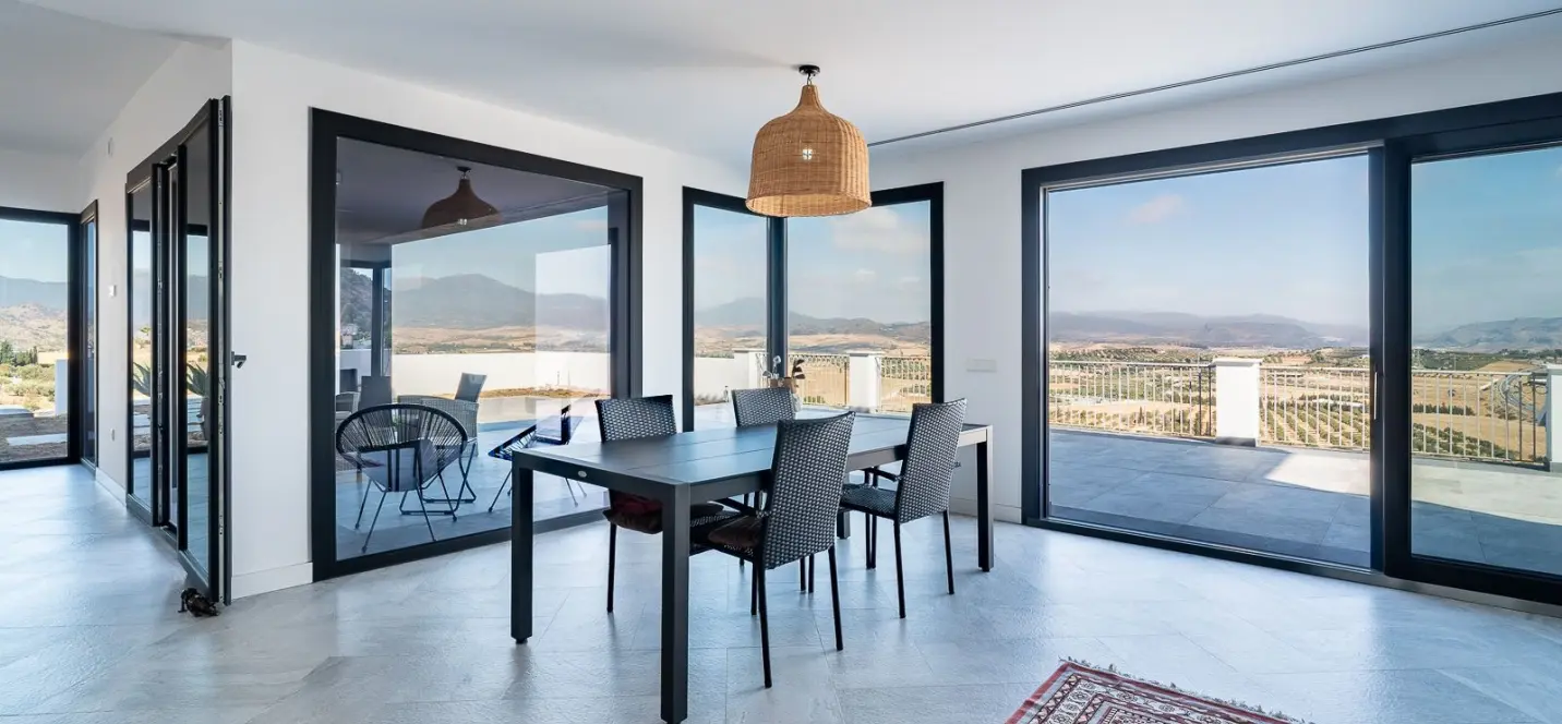 Venta de villa independiente en Coín 4