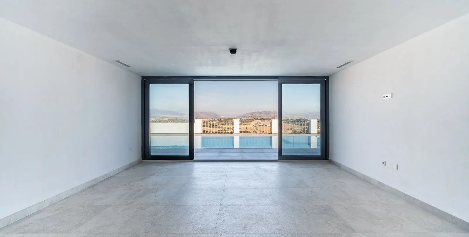 Venta de villa independiente en Coín 8