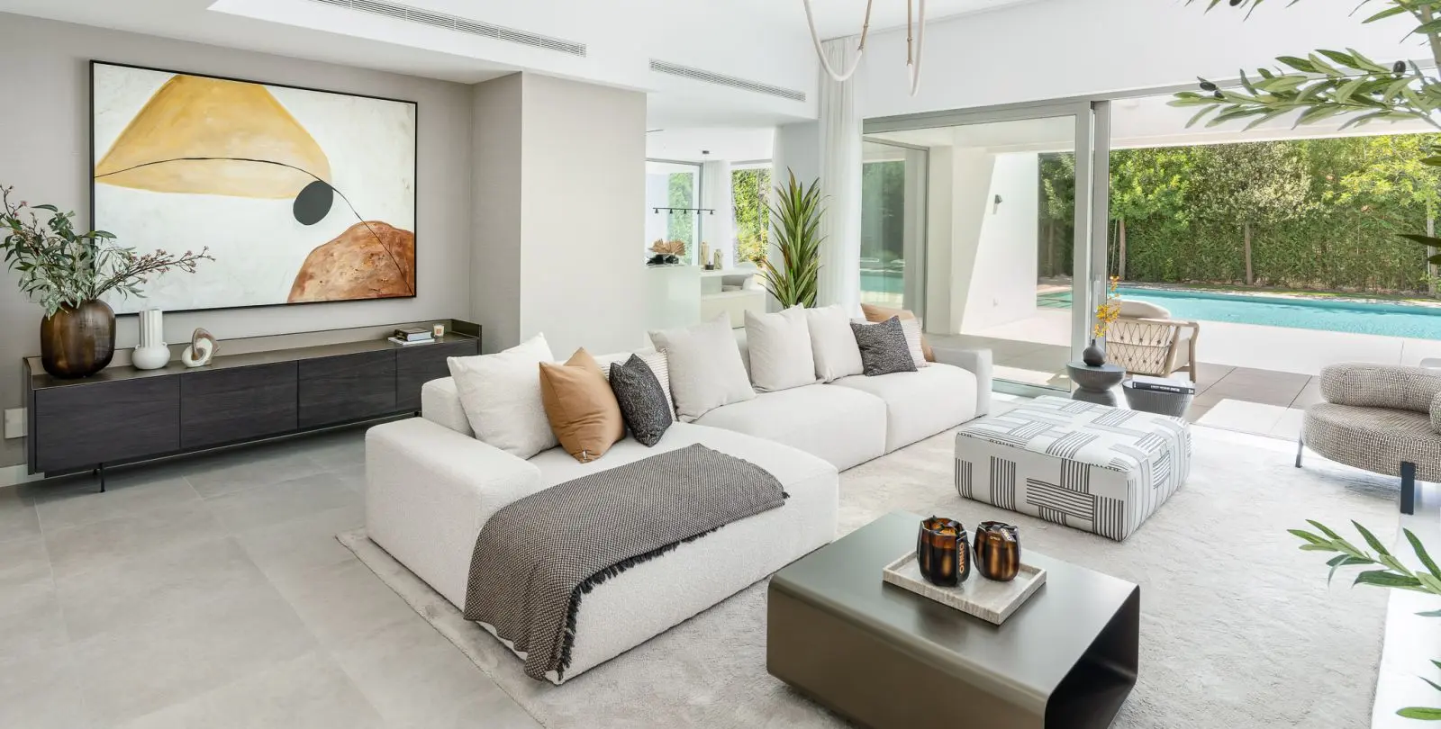 Venta de villa independiente en Estepona 3