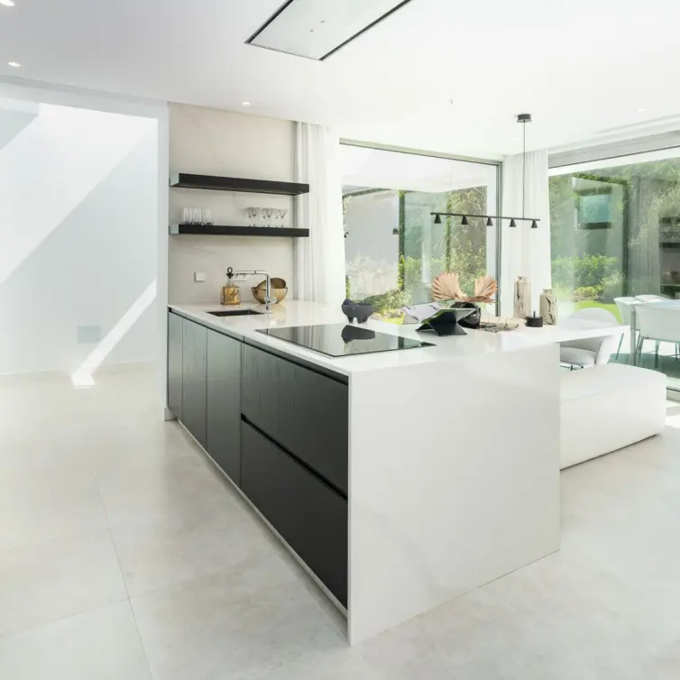 Venta de villa independiente en Estepona