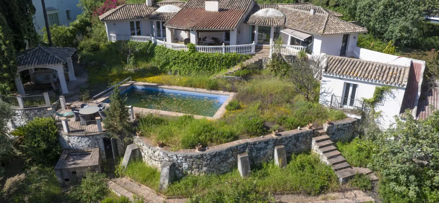Venta de villa independiente en Benahavís 0