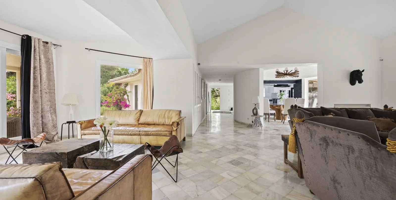 Venta de villa independiente en Benahavís 12