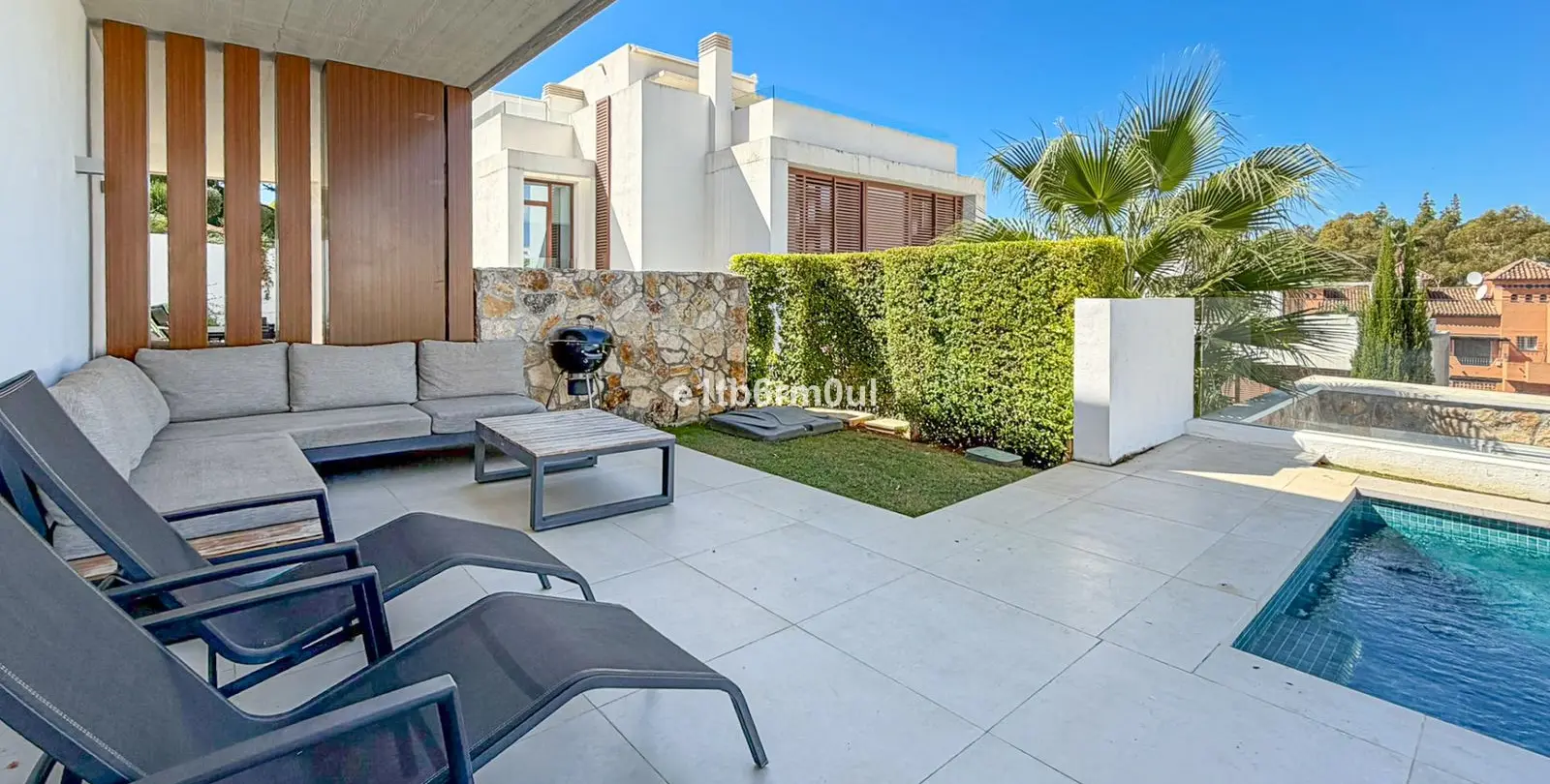 Venta de casa pareada en The Golden Mile 3