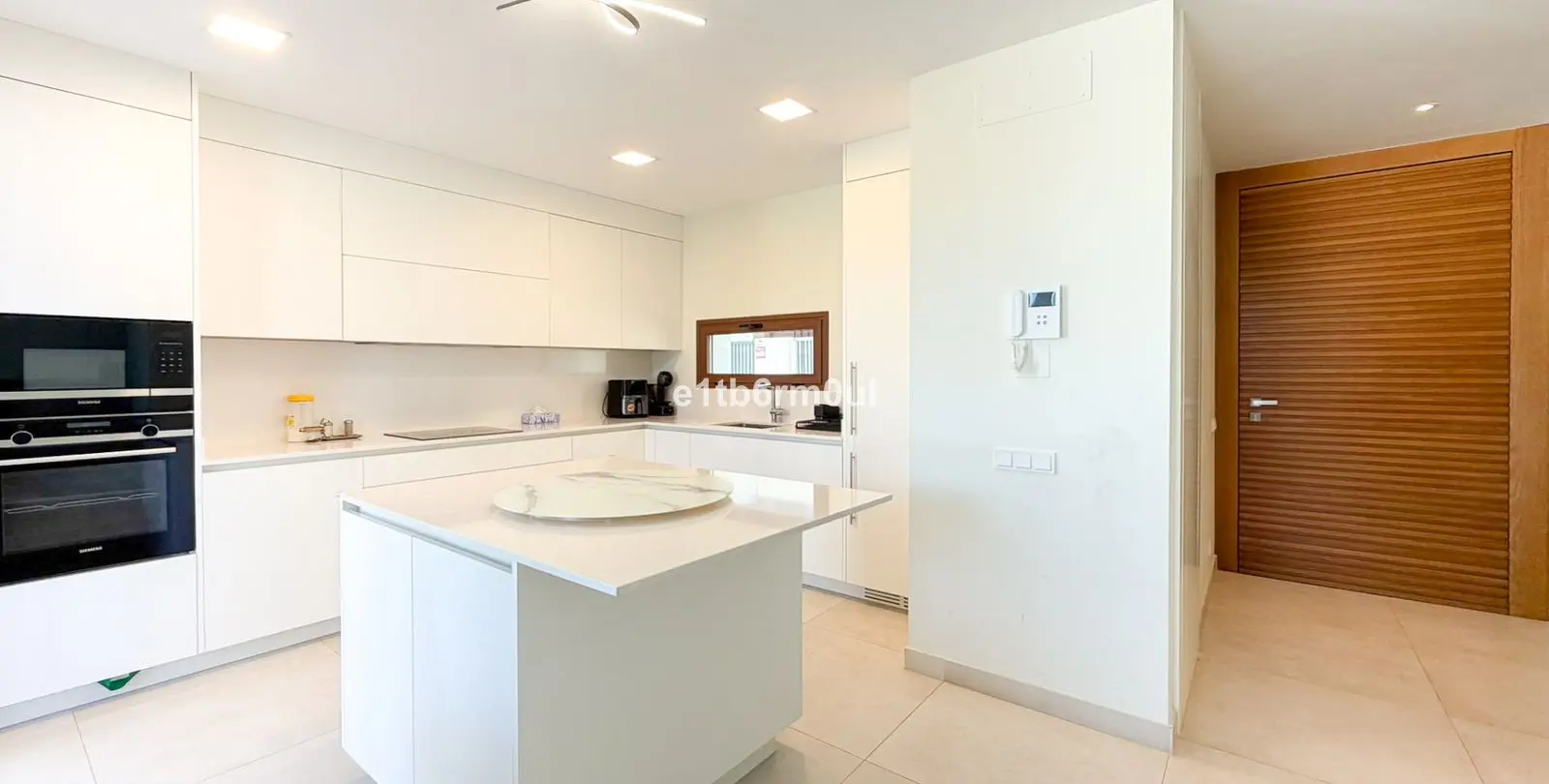 Venta de casa pareada en The Golden Mile 6