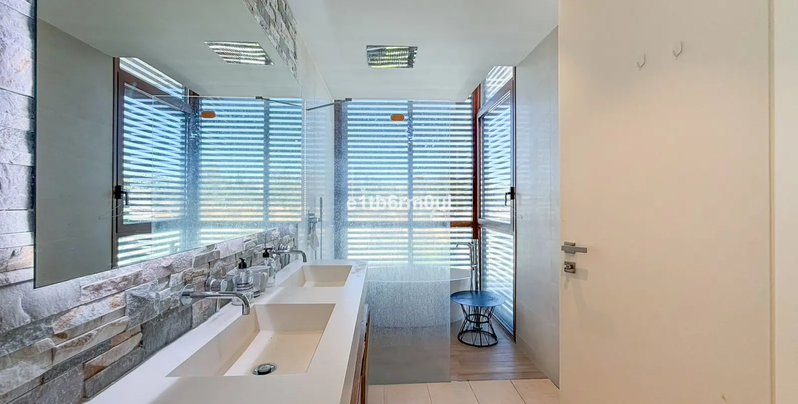 Venta de casa pareada en The Golden Mile 14