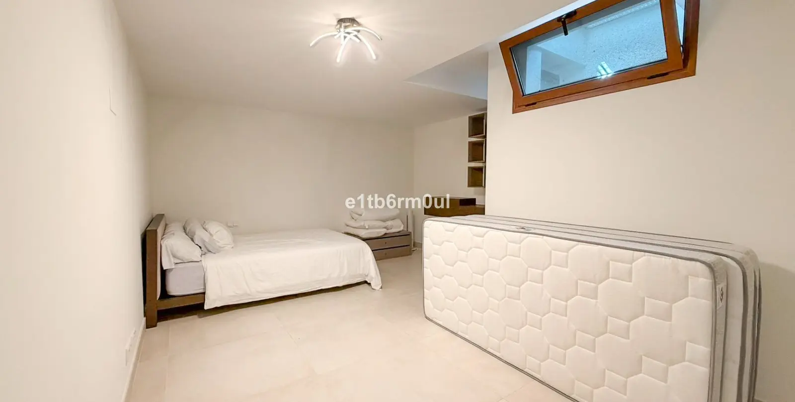 Venta de casa pareada en The Golden Mile 21