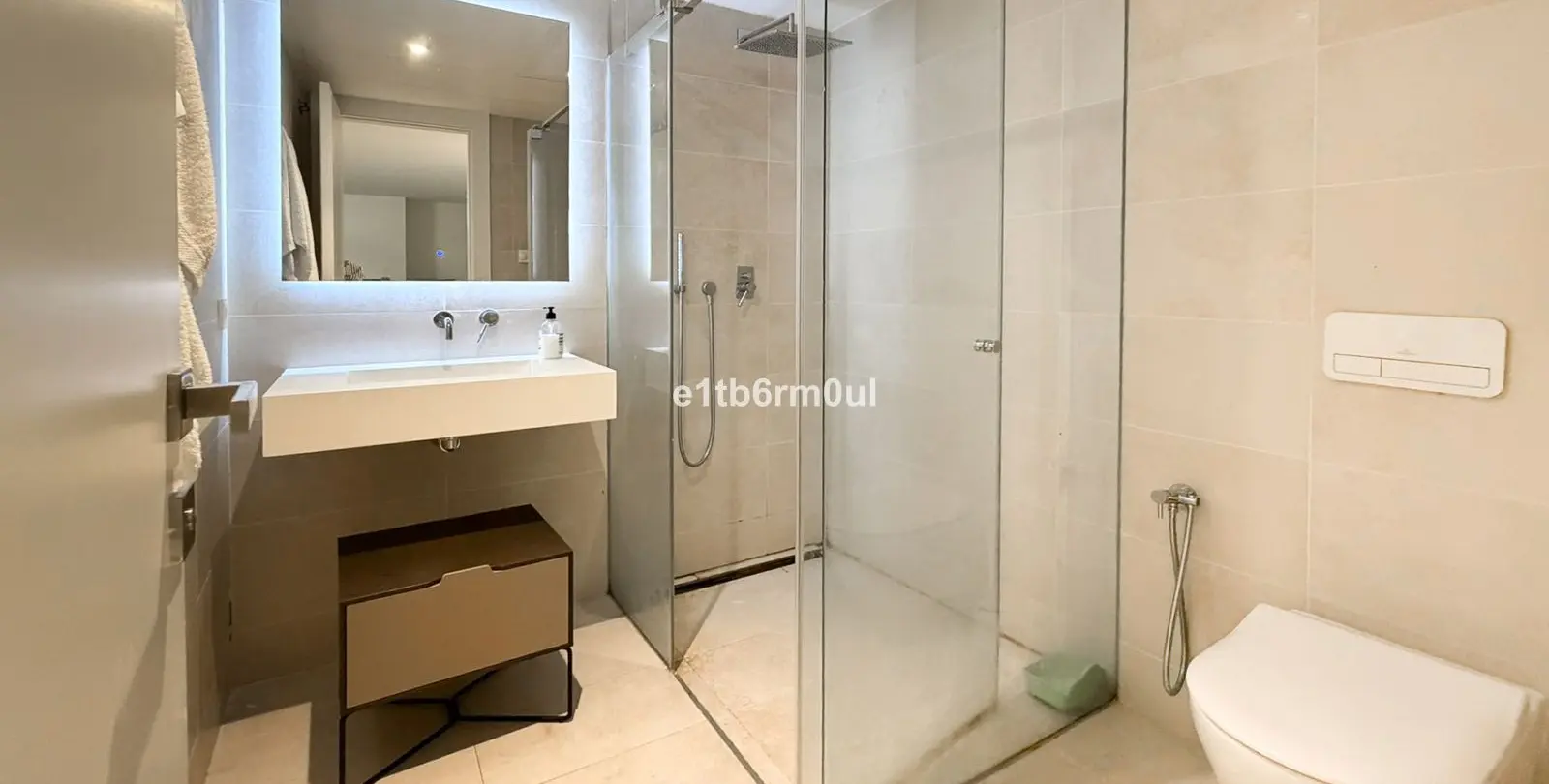 Venta de casa pareada en The Golden Mile 22