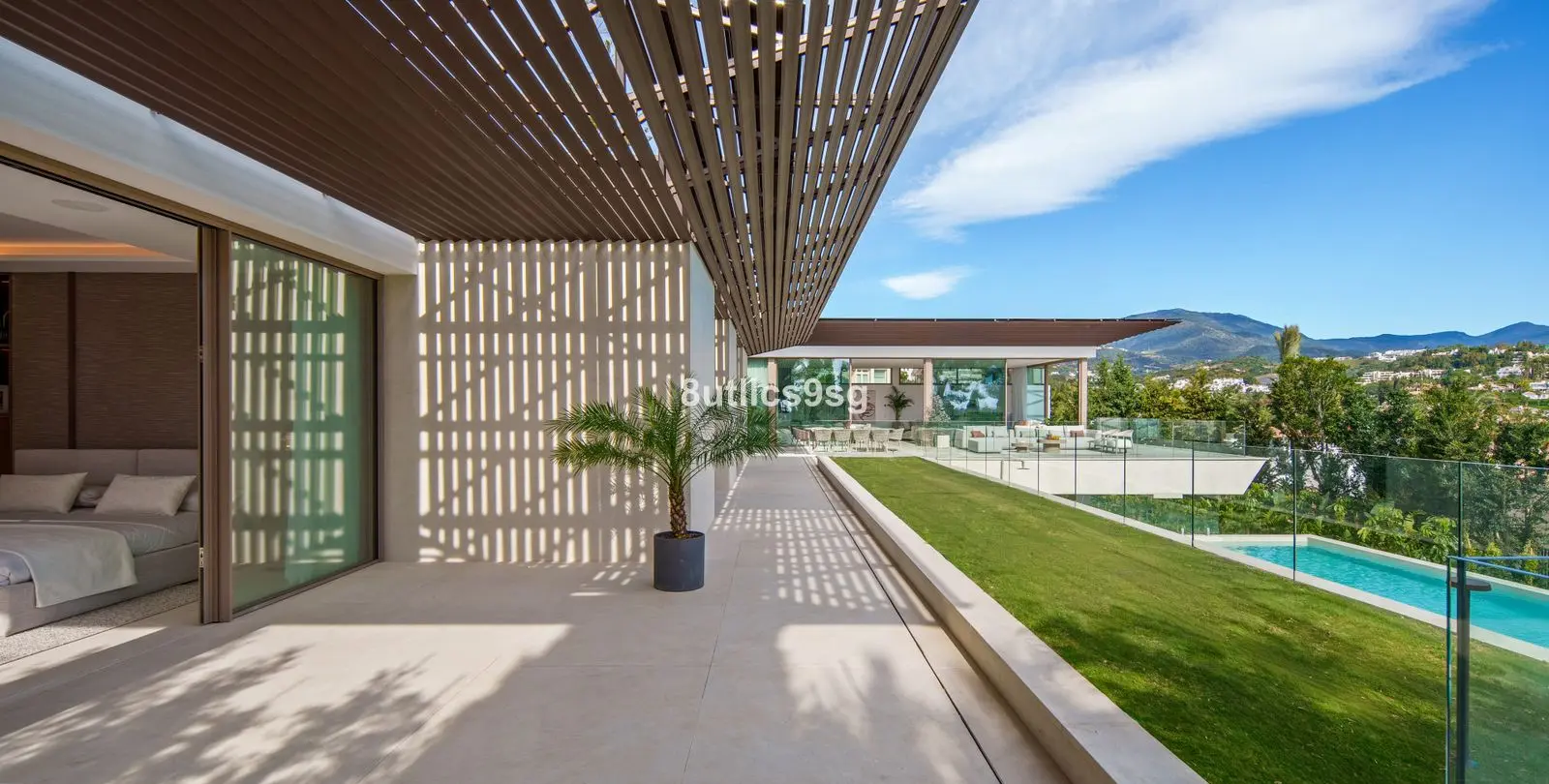 Venta de villa independiente en Nueva Andalucía 21