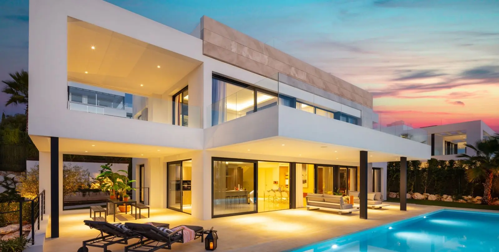 Venta de villa independiente en Nueva Andalucía 2