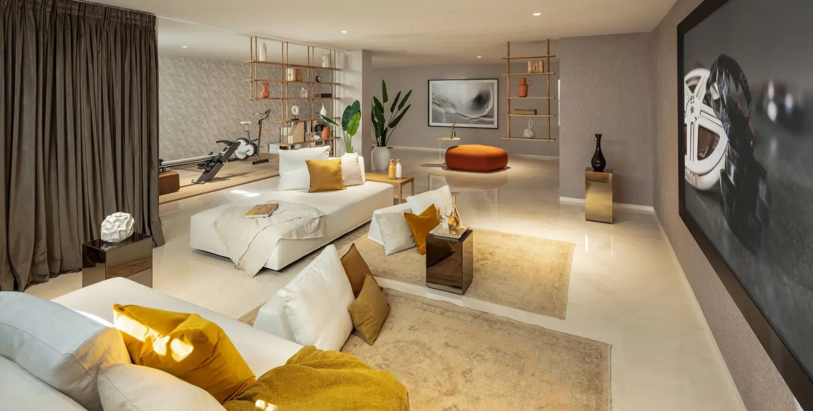 Venta de villa independiente en Nueva Andalucía 25