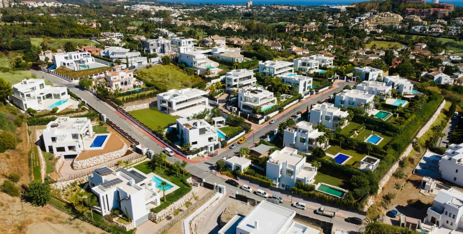 Venta de villa independiente en Nueva Andalucía 39