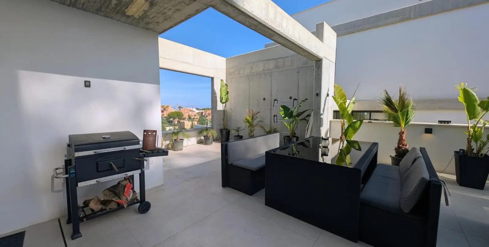 Long-term rent of detached villa in Nueva Andalucía 8