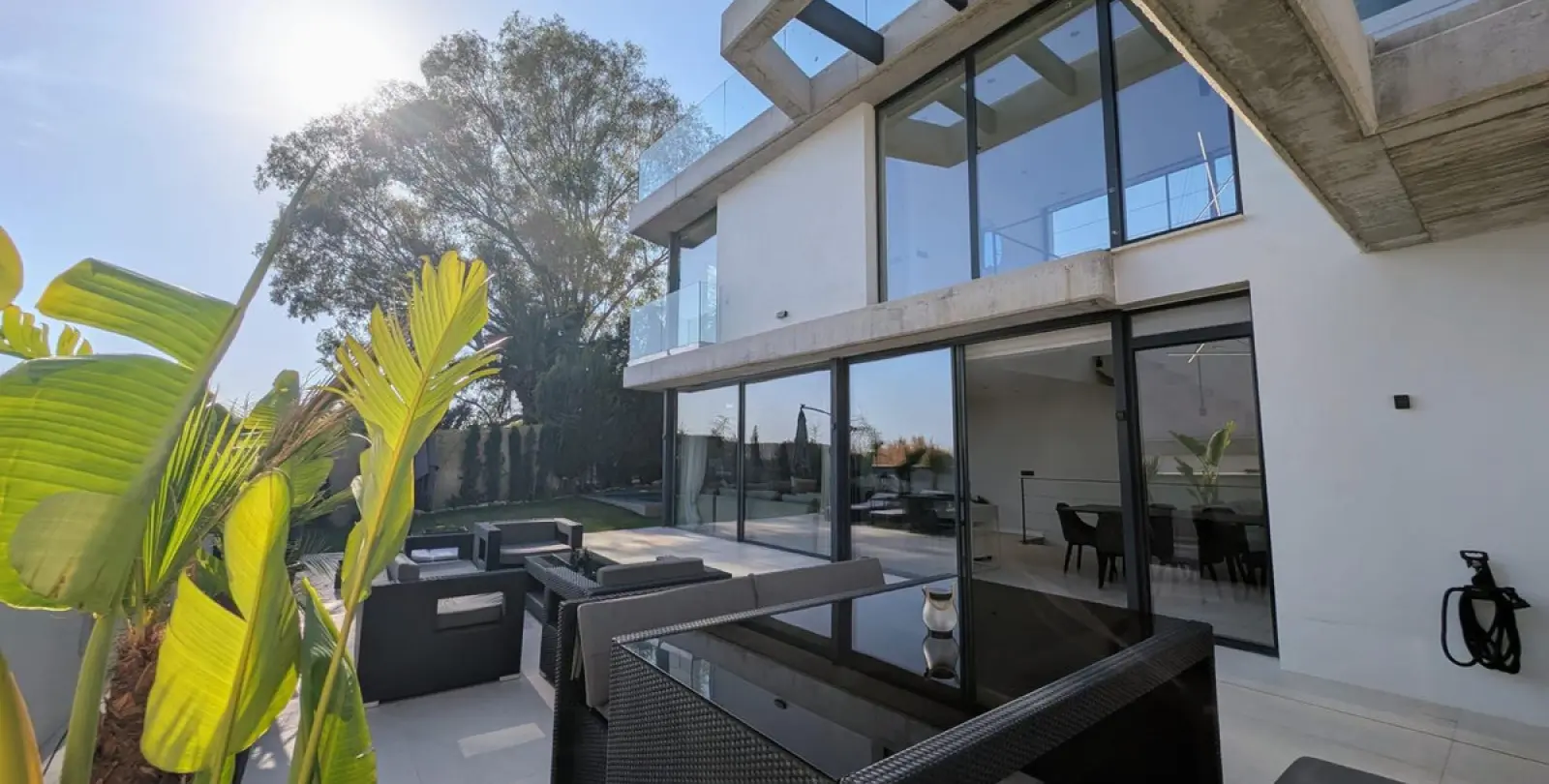Long-term rent of detached villa in Nueva Andalucía 14