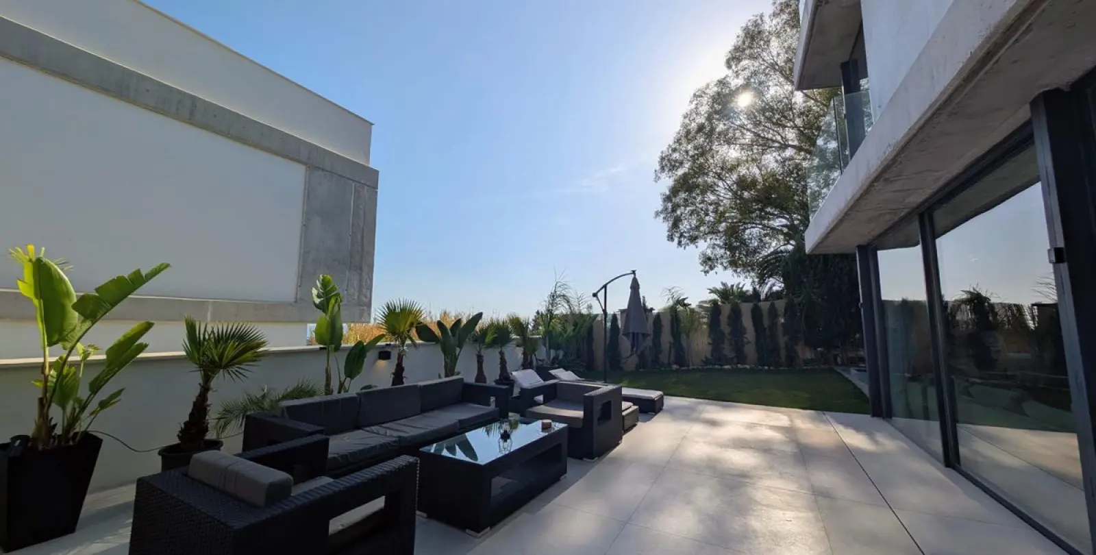 Long-term rent of detached villa in Nueva Andalucía 16