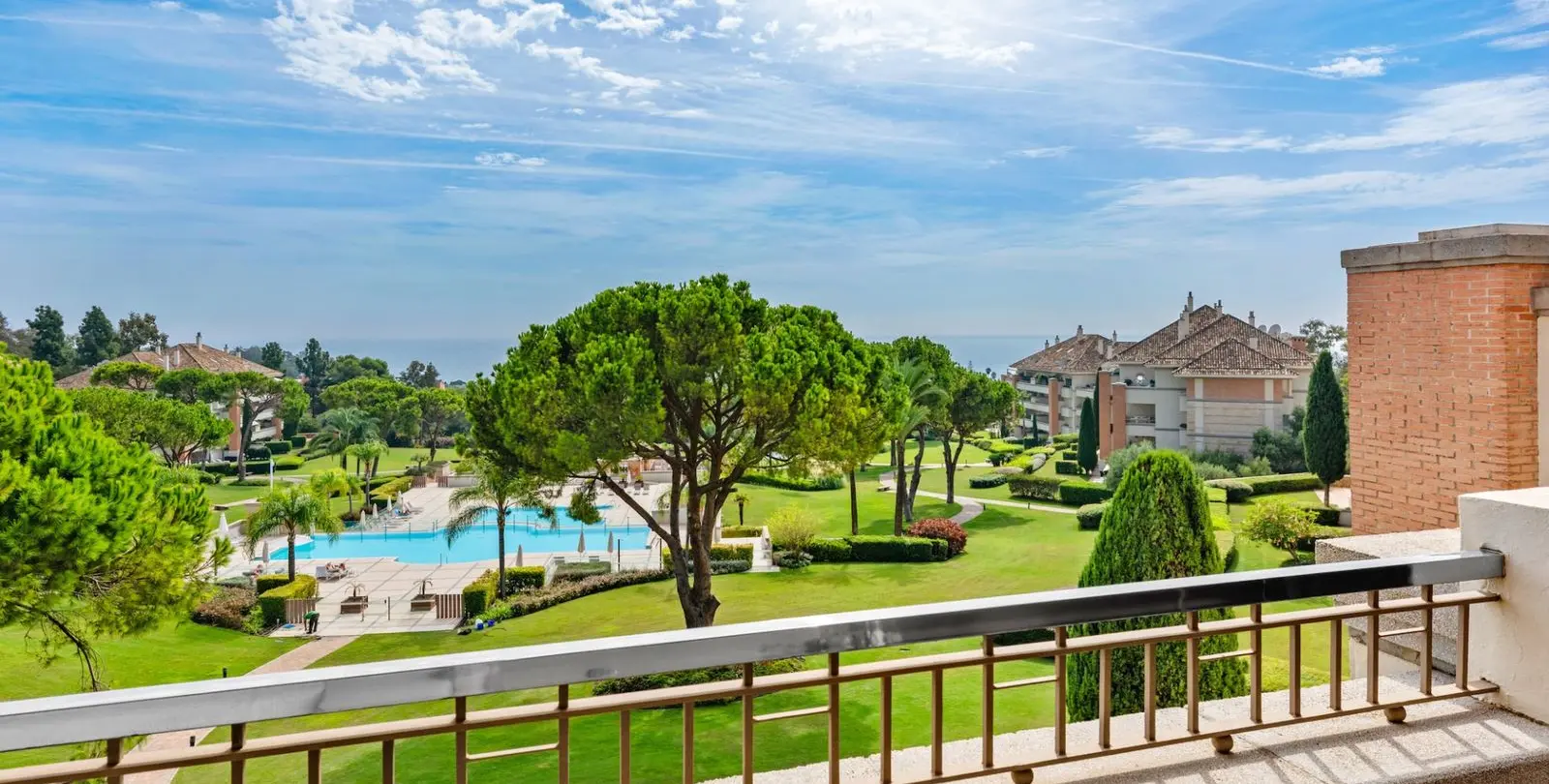 Venta de ático dúplex en The Golden Mile 1