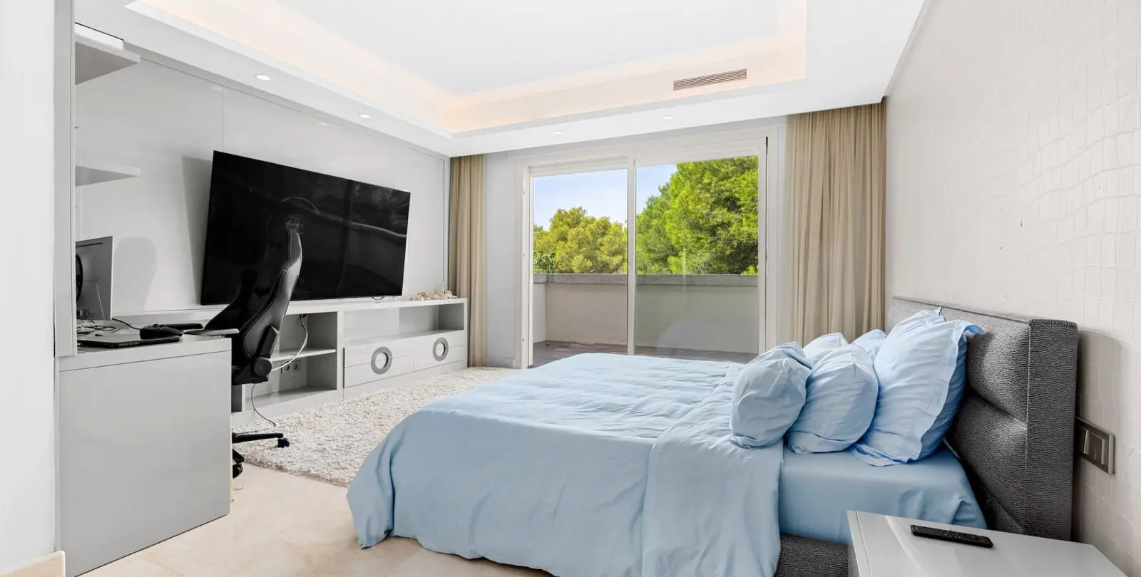 Venta de ático dúplex en The Golden Mile 8