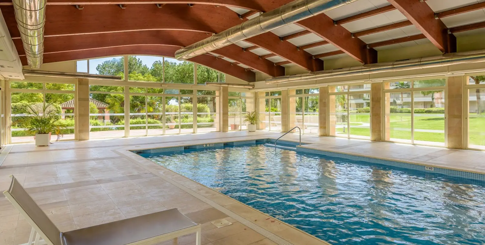 Venta de ático dúplex en The Golden Mile 17