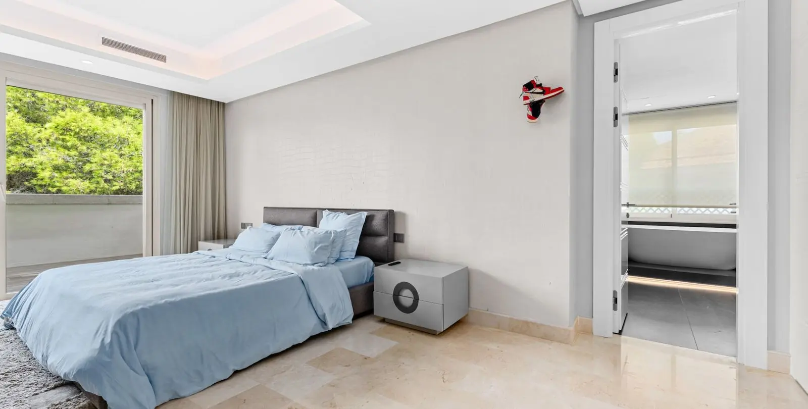 Venta de ático dúplex en The Golden Mile 32