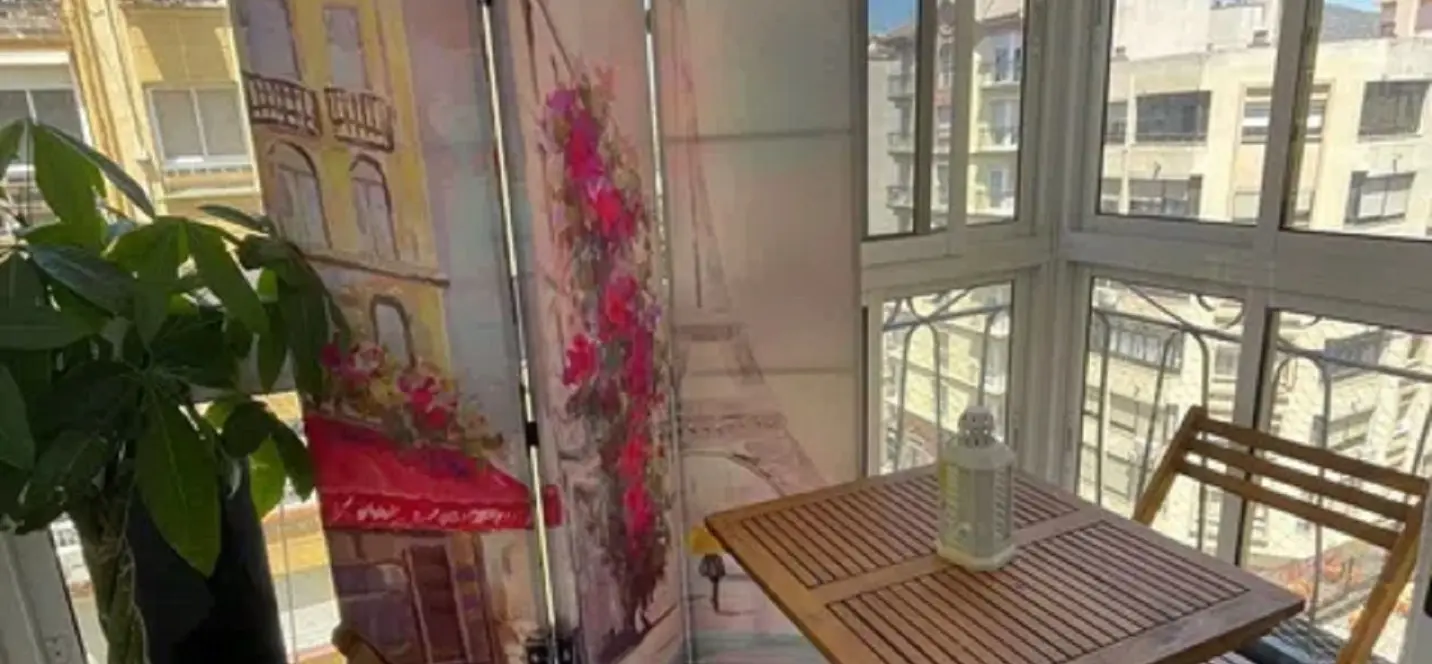 Venta de apartamento en planta media en Málaga Centro 0