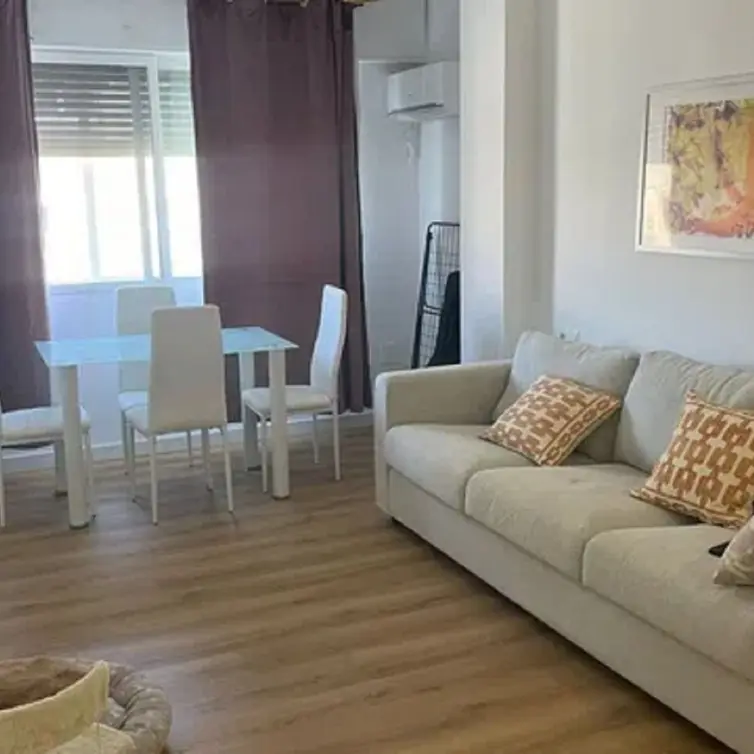 Venta de apartamento en planta media en Málaga Centro