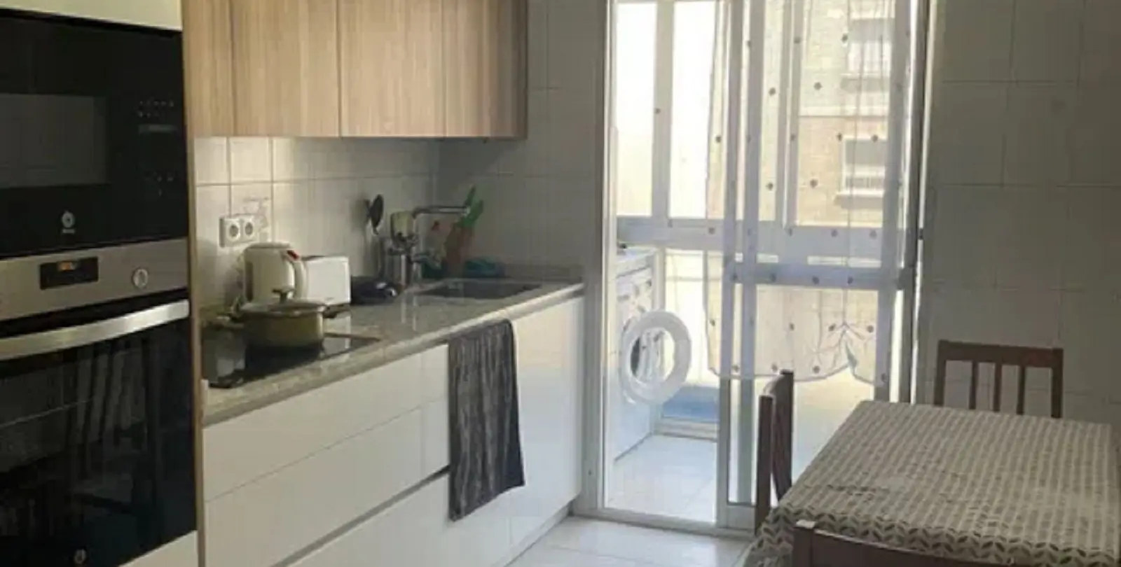Venta de apartamento en planta media en Málaga Centro 3
