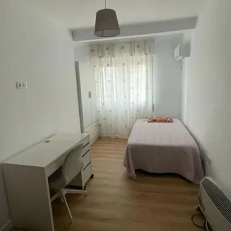 Venta de apartamento en planta media en Málaga Centro