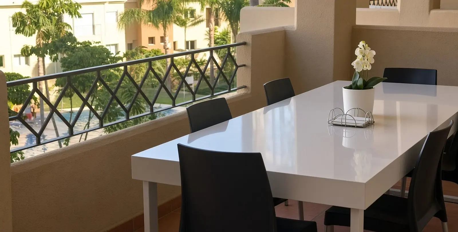 Sale of middle floor apartment in Bel Air 4