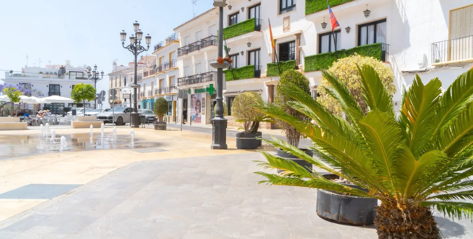 Sale of hotel in Torrox 1