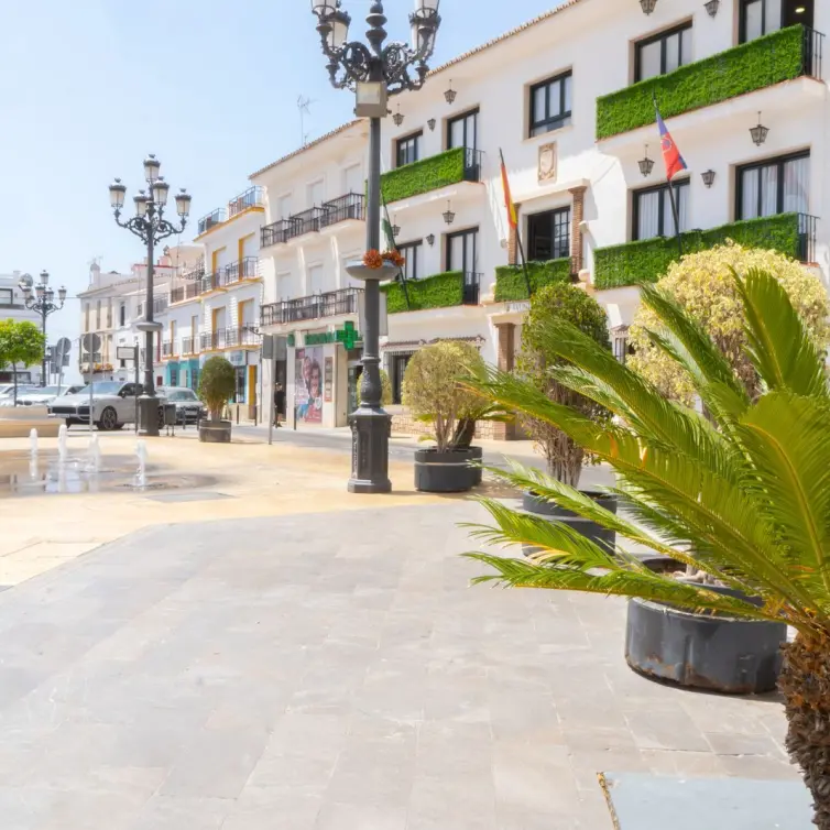 Sale of hotel in Torrox