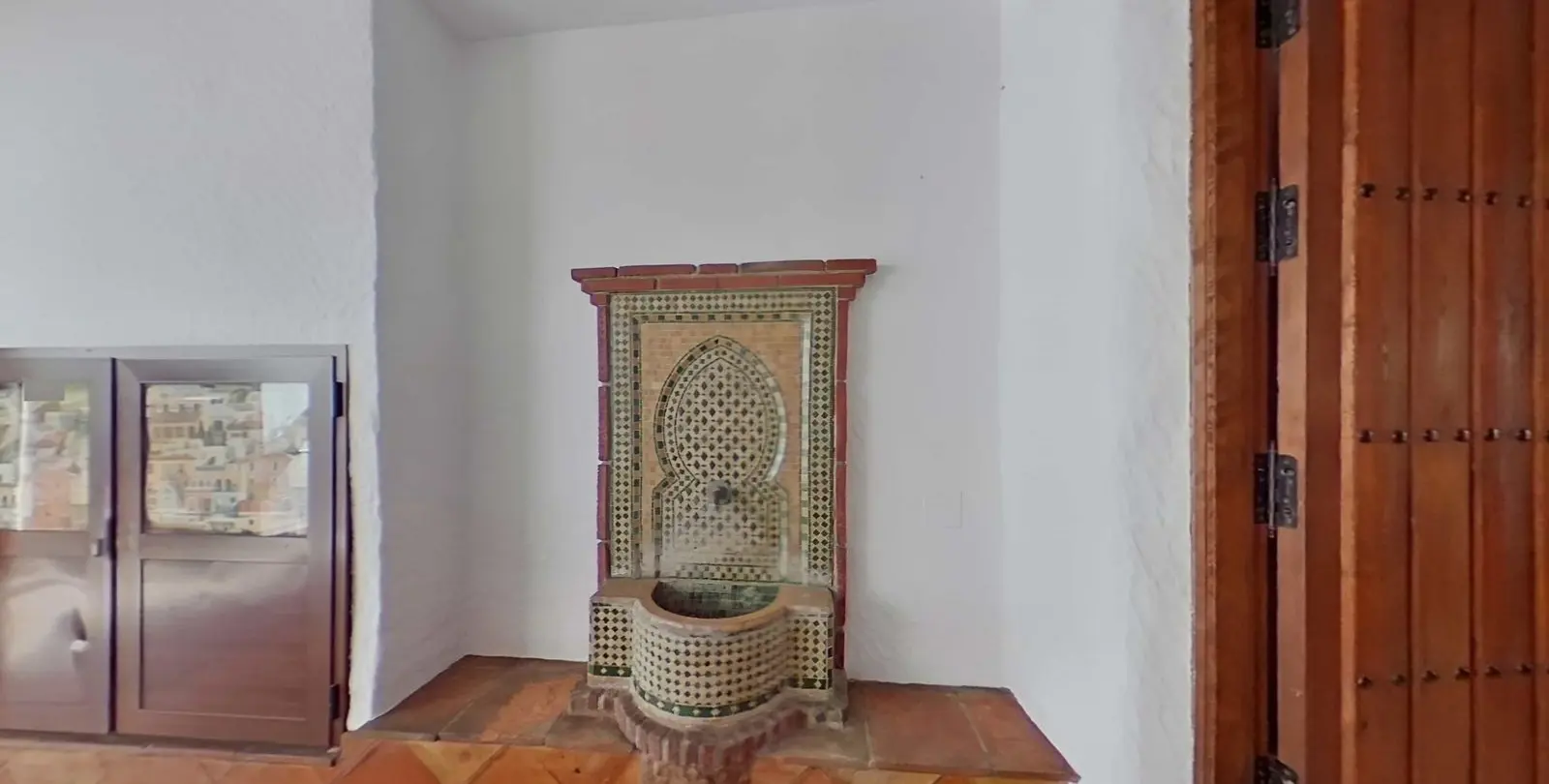 Sale of hotel in Torrox 3