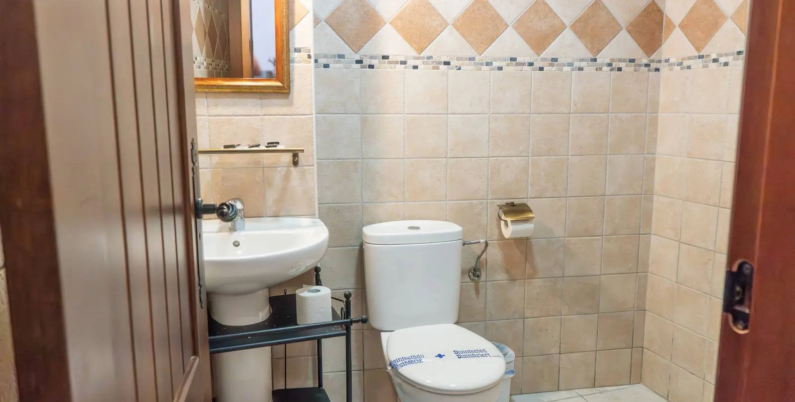 Sale of hotel in Torrox 5