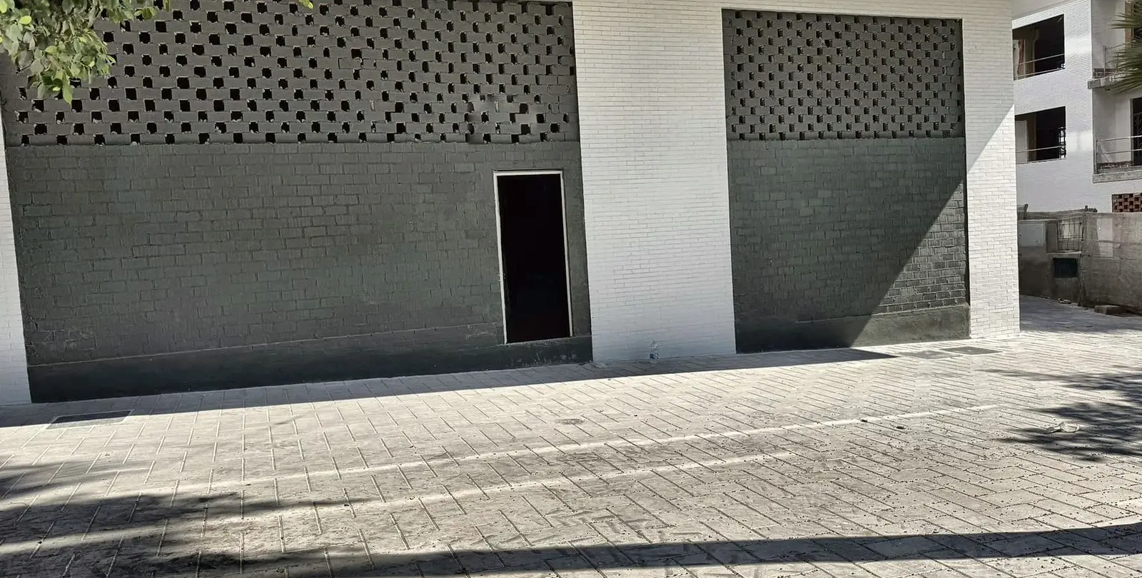 Sale of commercial premises in Nueva Andalucía 1