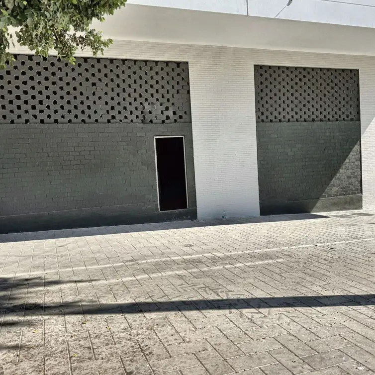 Alquiler a largo plazo de local comercial en Nueva Andalucía