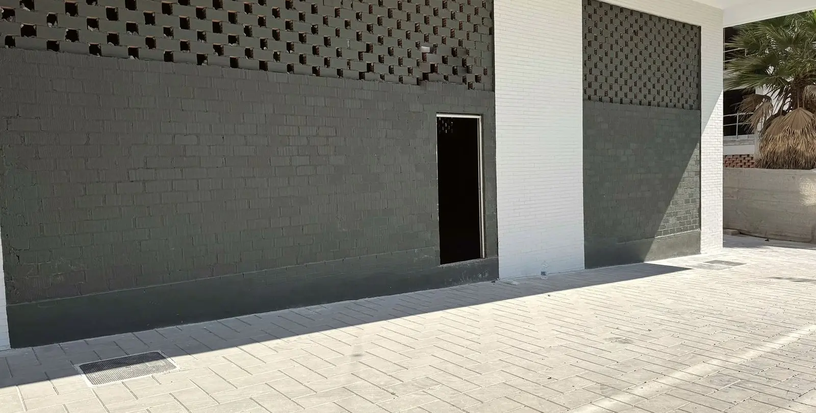 Sale of commercial premises in Nueva Andalucía 2