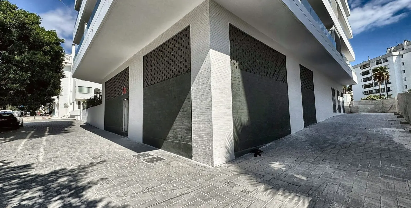 Sale of commercial premises in Nueva Andalucía 4