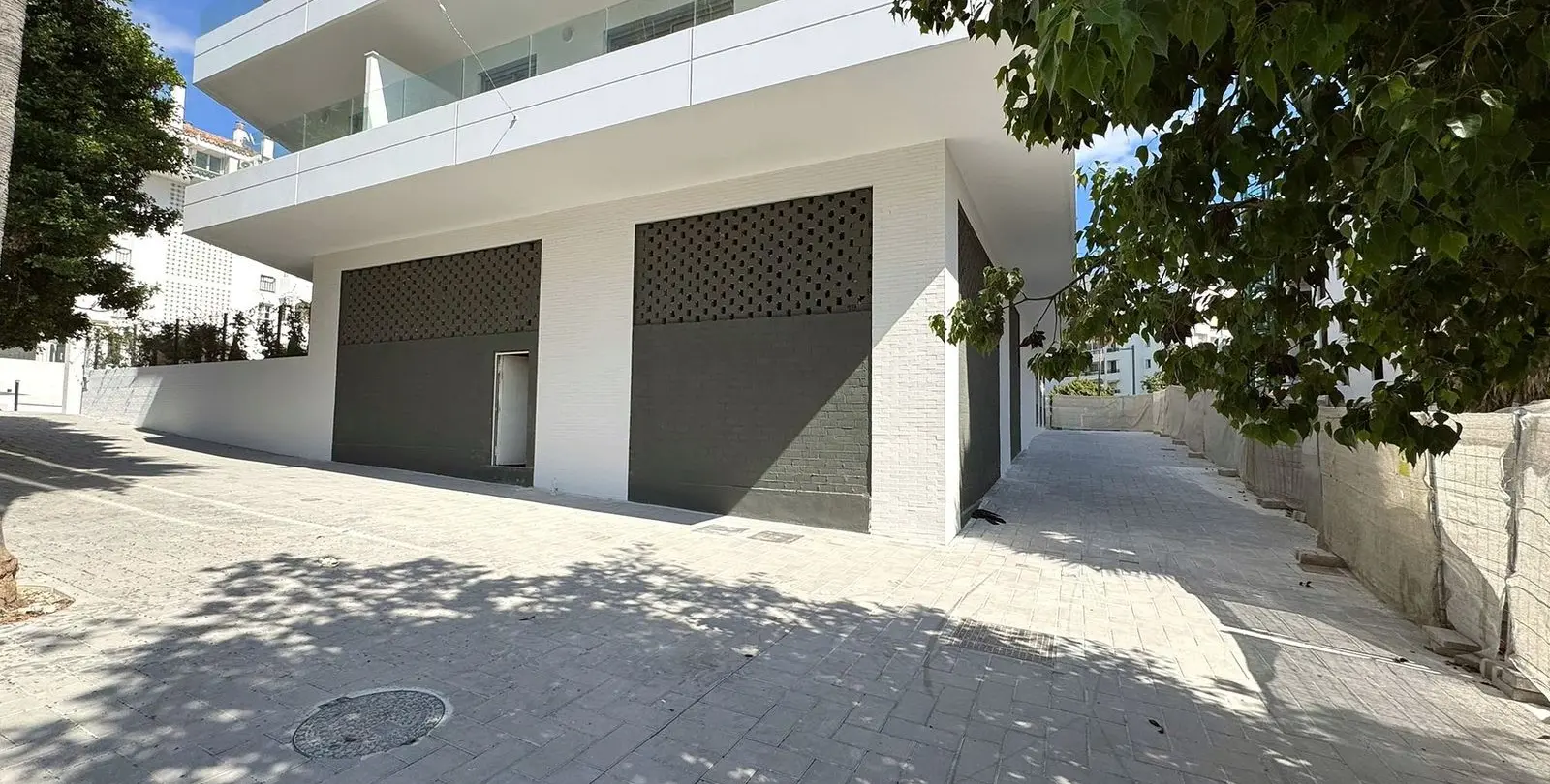 Sale of commercial premises in Nueva Andalucía 6