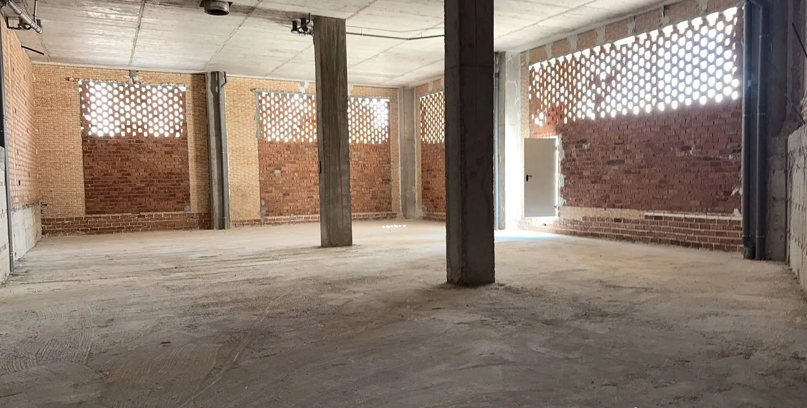 Sale of commercial premises in Nueva Andalucía 16
