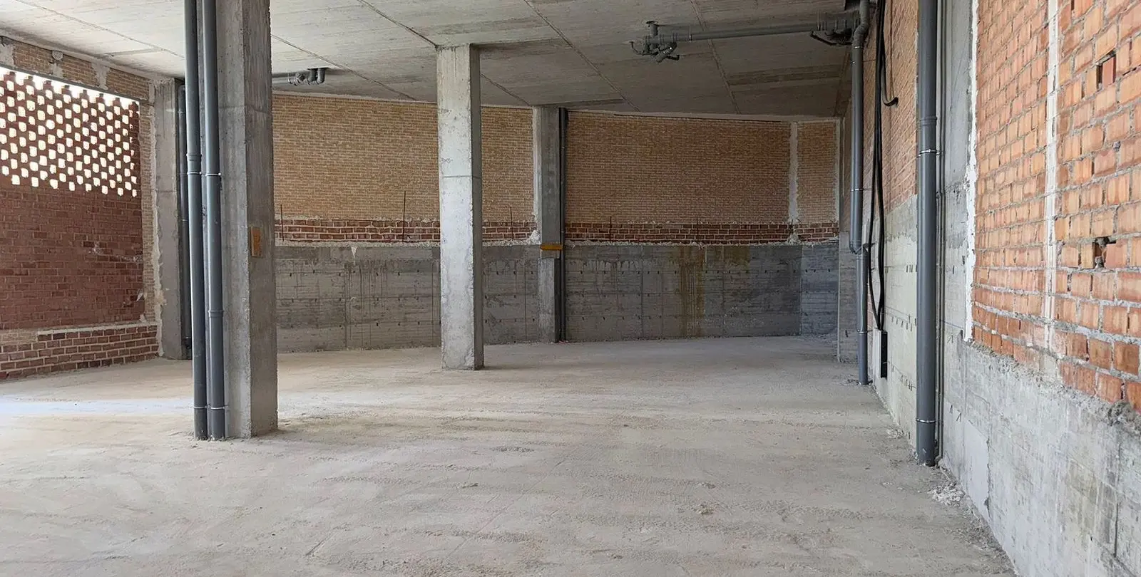 Sale of commercial premises in Nueva Andalucía 20