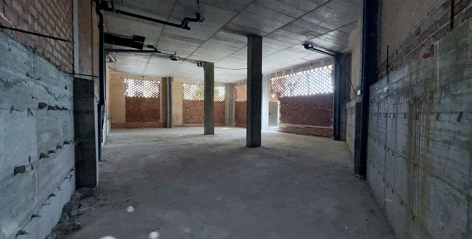 Sale of commercial premises in Nueva Andalucía 22