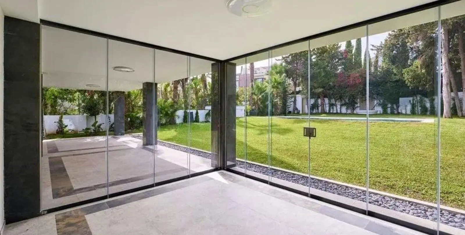 Sale of detached villa in Nagüeles 9