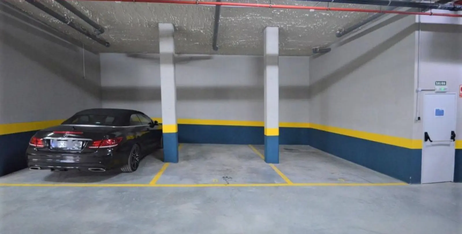 Venta de apartamento en planta media en Doña Julia 26