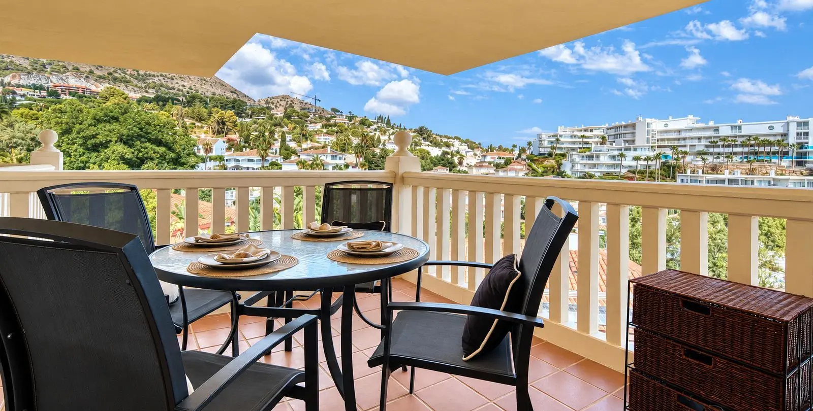 Продажа апартаментов на среднем этаже в Fuengirola 3