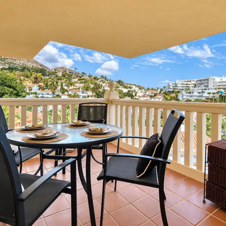 Venta de apartamento en planta media en Fuengirola