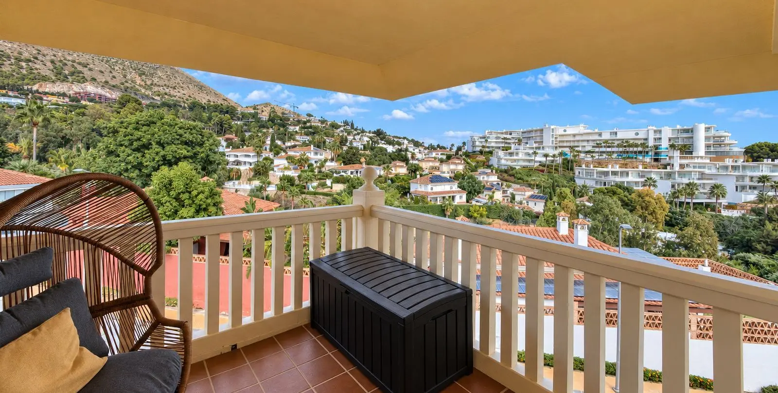 Продажа апартаментов на среднем этаже в Fuengirola 32