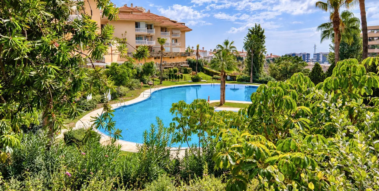 Продажа апартаментов на среднем этаже в Fuengirola 34