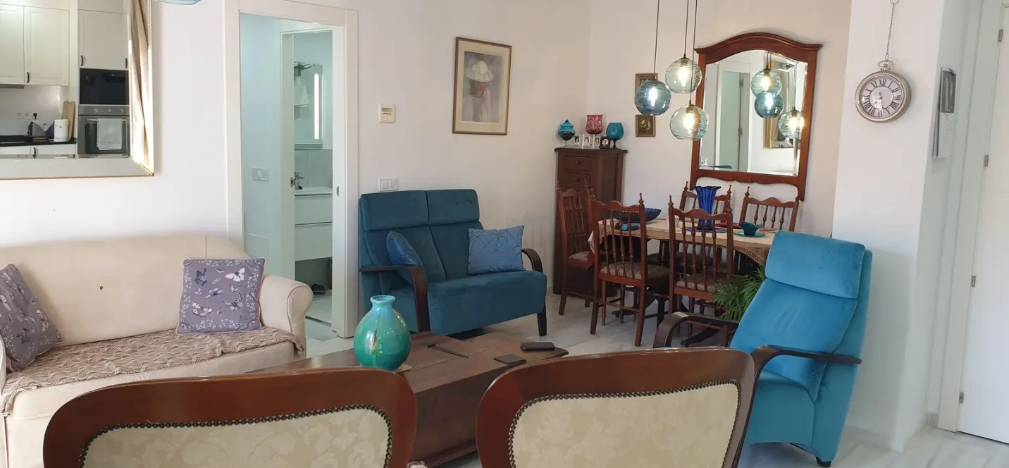Venta de apartamento en planta media en Fuengirola 0