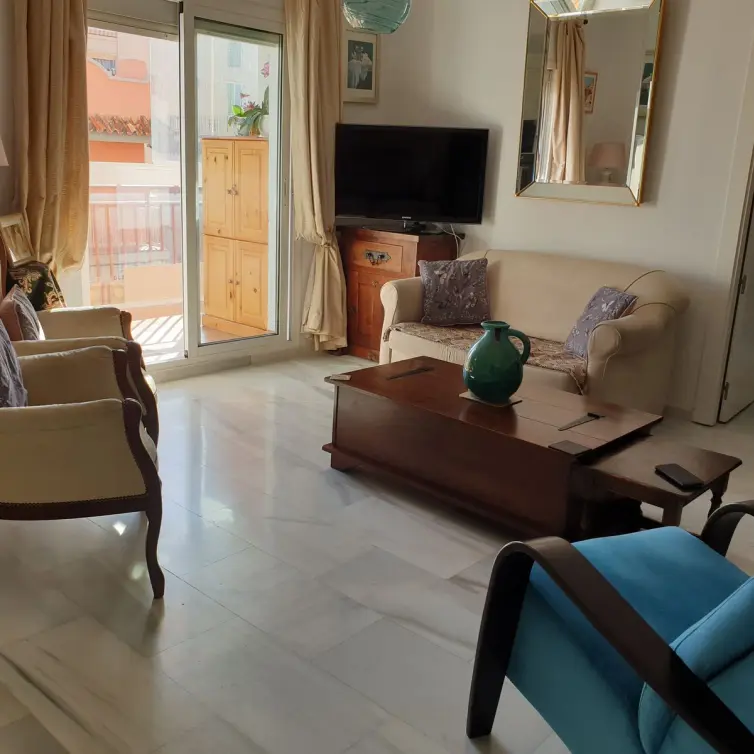 Venta de apartamento en planta media en Fuengirola
