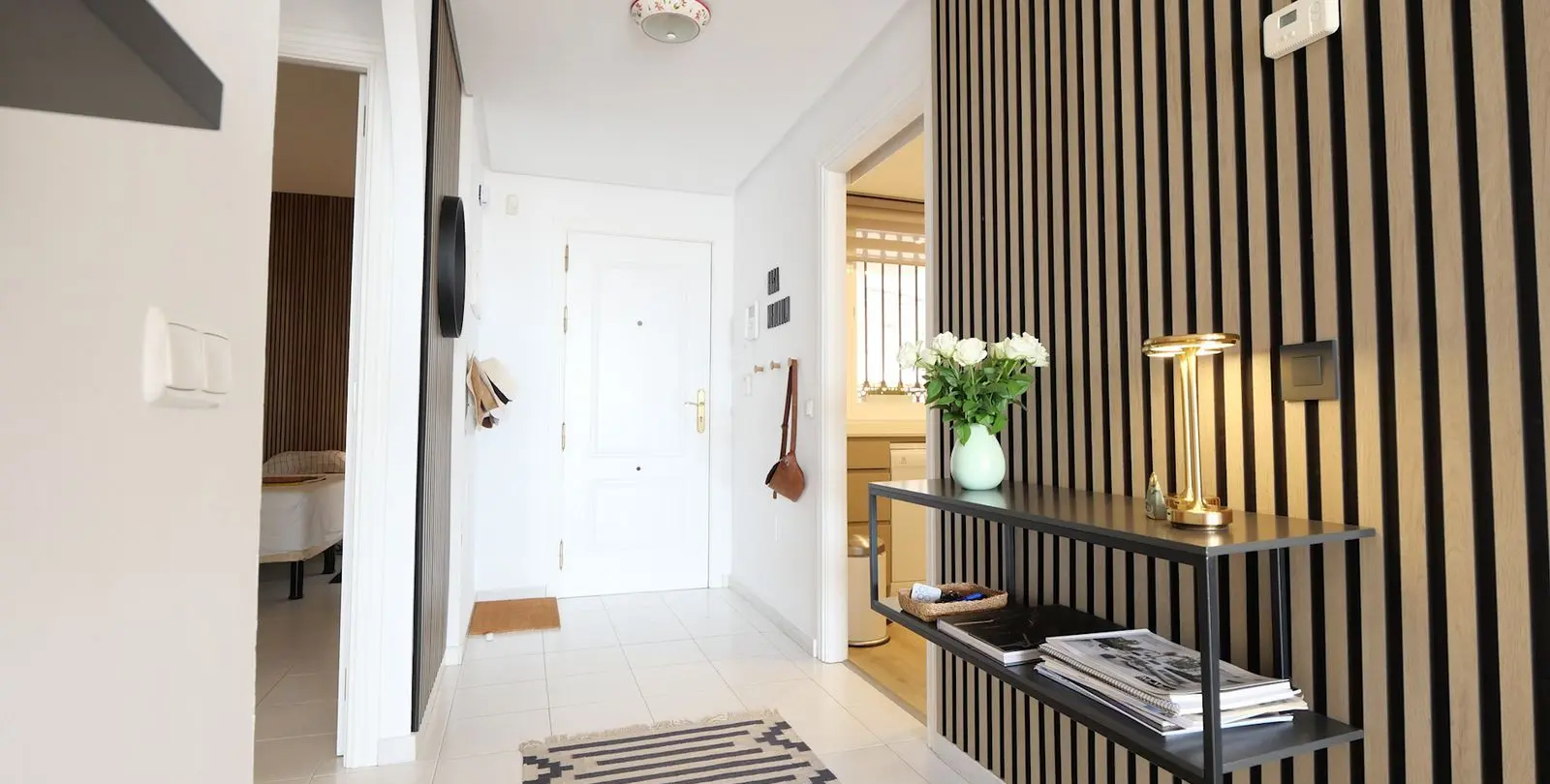 Sale of middle floor apartment in Miraflores 10